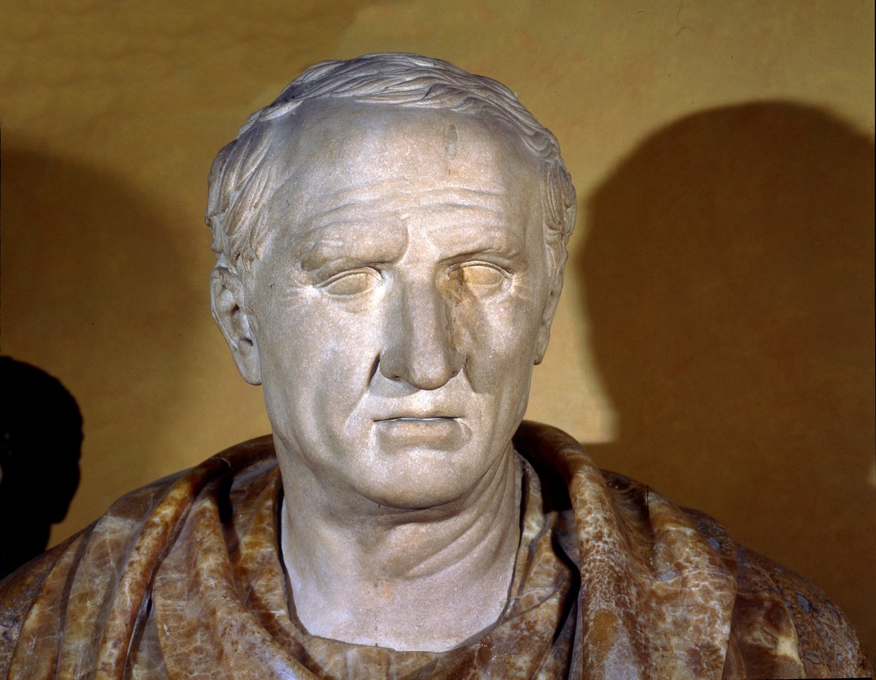 キケロ（Marcus Tullius Cicero）の大理石の胸像-ローマの政治家、雄弁家、作家