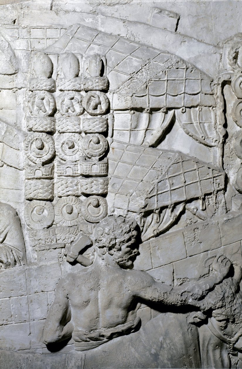 ローマの芸術「トラヤヌス帝（53-117）の時代に建設されたローマのトラヤヌスの円柱（トラジャネの円柱）（コロンナ・トライアナ）の浅浮彫りを再現した1862年の金型。トラヤヌスの柱は、トラヤヌス帝（53-117）の戦勝を記念して建てられました。 作： ローマンローマン