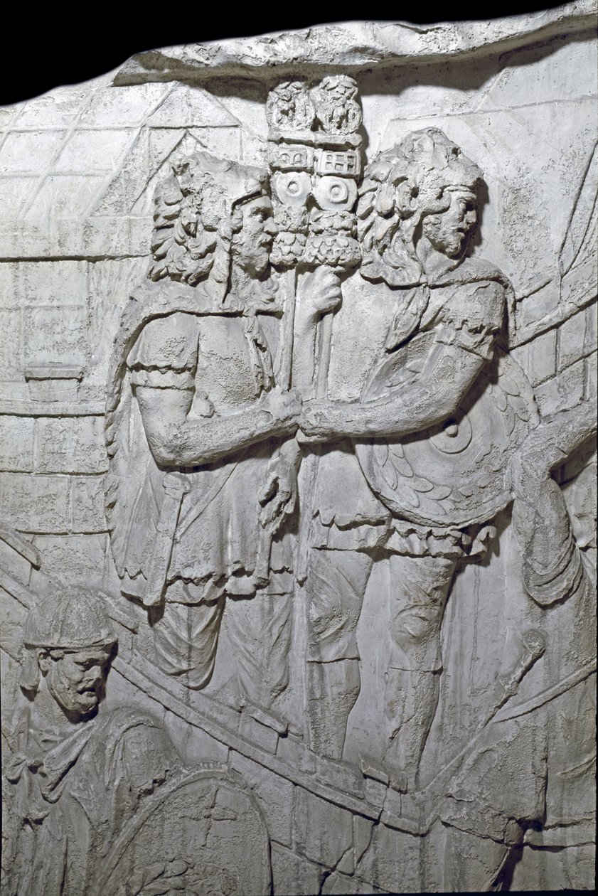 ローマの美術「トラヤヌス帝（53-117）の時代に建設されたローマのトラヤヌスの円柱（トラジャネの円柱）（コロンナ・トライアナ）の浅浮彫りを再現した1862年の金型。トラヤヌスの柱は以下を記念しています。 作： ローマンローマン