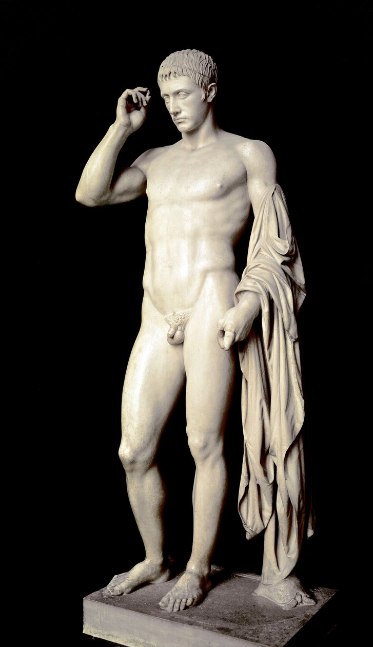 ローマ美術：アウグストゥスの甥、マルクス・クラウディウス・マルセルス（紀元前42-23年）の大理石彫刻、紀元前20年頃にクレオメネス・ル・アテニエンによって作られたもの、薄さ。190cm - パリ、ルーヴル美術館 - アウグストゥスの甥で最初の婿であったマルケルス（紀元前42-23年）の名誉の葬儀用彫像 作： ローマンローマン