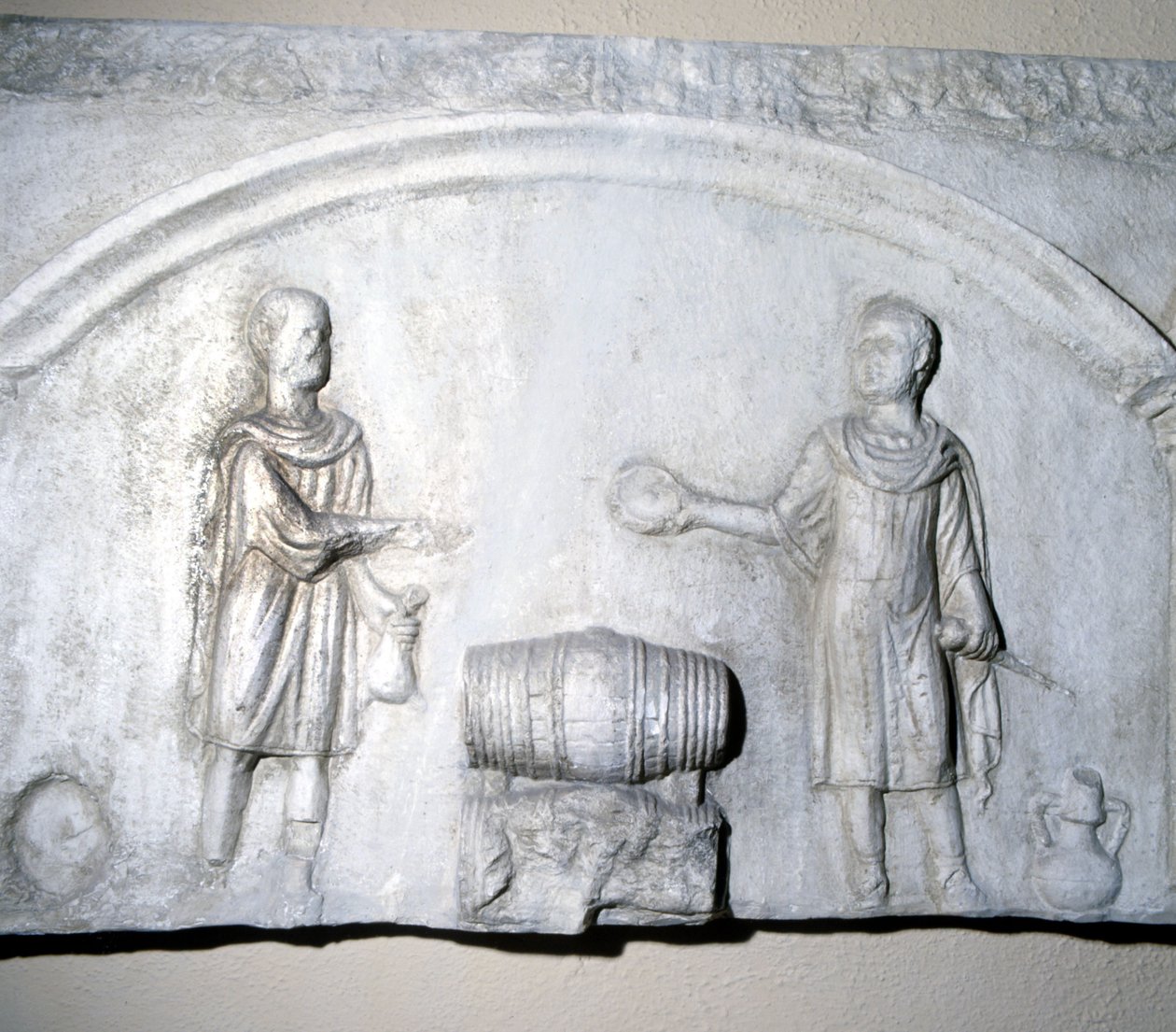 ローマ時代のワイン商人の看板。Museo di Ostia（オスティア 作： ローマンローマン