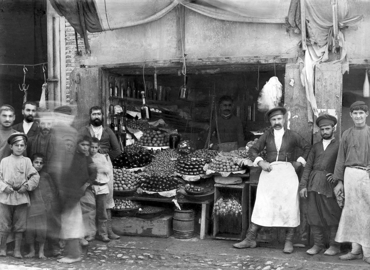1900年頃のサンクトペテルブルクの露店 作： ロシアの写真家