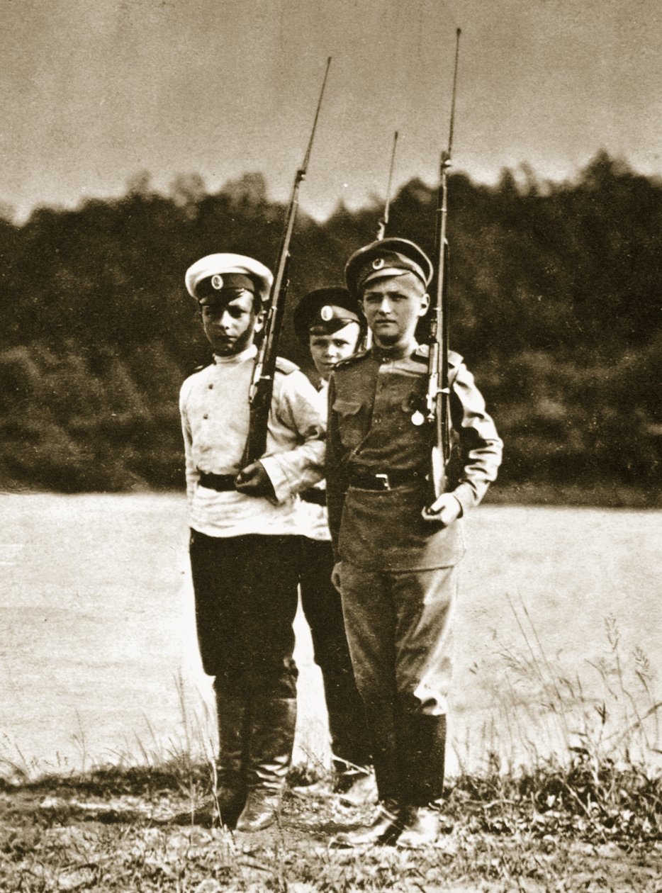 Tsarevich Alexei、12歳、1916年頃（セピア写真） 作： ロシアの写真家