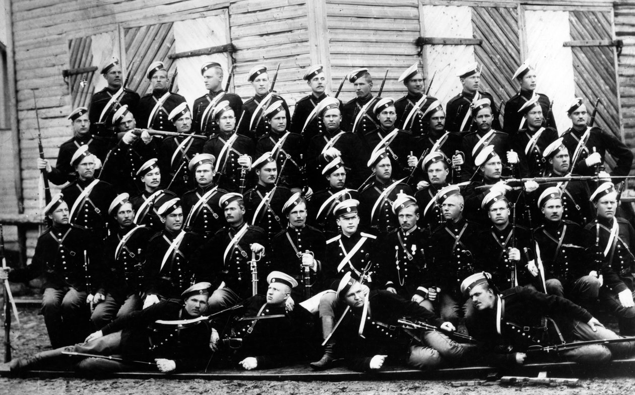 コルネット、カウントAAイグナティエフ、c.1899を備えた家事騎兵隊への新兵 作： ロシアの写真家