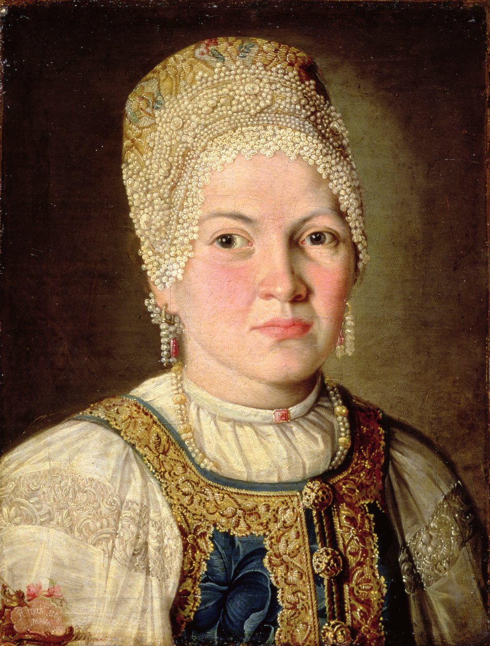 ロシアの衣装を着た女性の肖像、1769 作： ロシア語学校