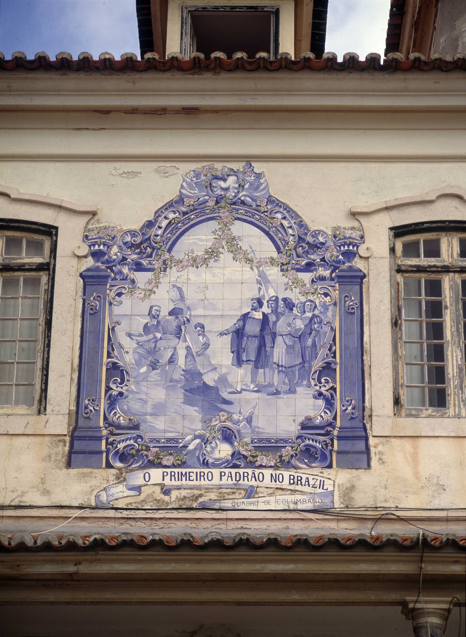 1500年にペドロ・アルヴァレス・カブラル（1467/8～1520年頃）がブラジルを発見。リスボン周辺のタイル 作： 学校ポルトガル語