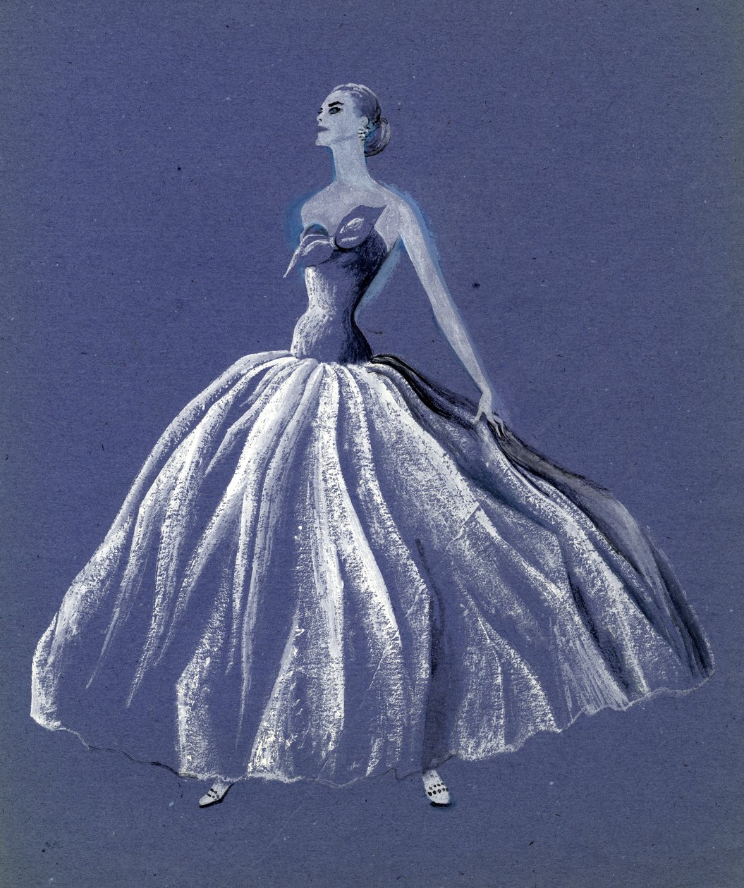ストラップレスのボールガウンを着た女性、c1952。 作： シャーリー・マーカム