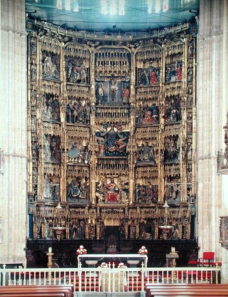 High Altar（塗装された木製の祭壇） 作： スペイン語学校