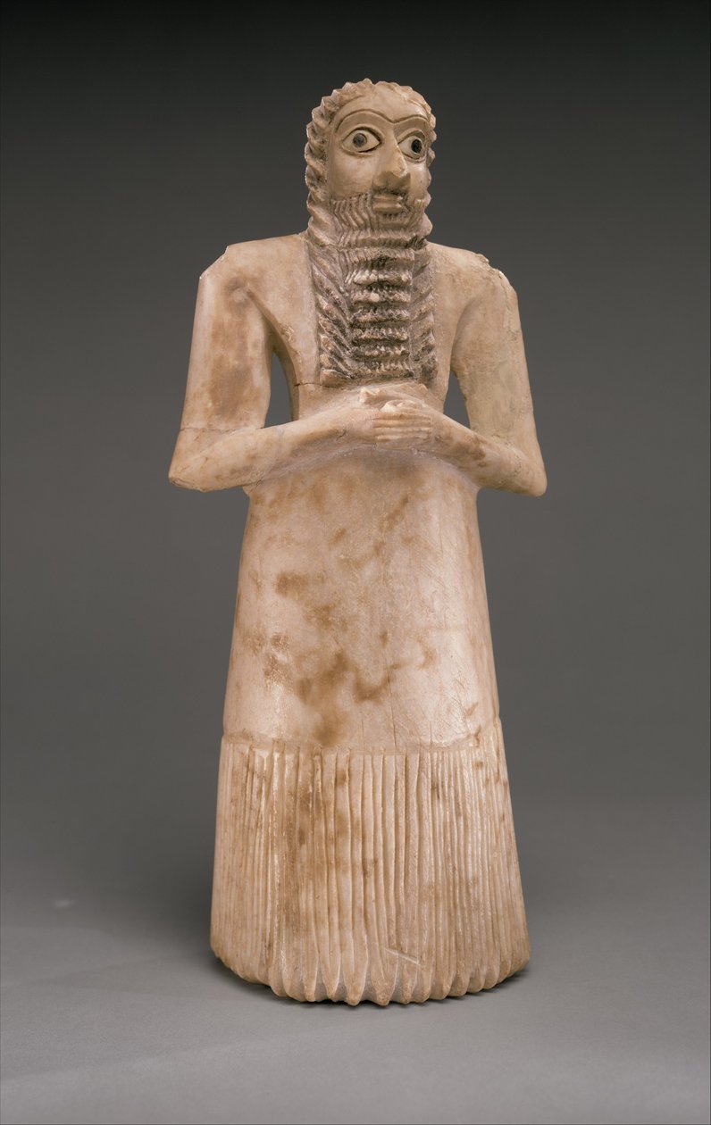 立っている男性崇拝者、初期王朝、紀元前2900年から2600年（石膏アラバスター、貝殻、黒い石灰岩、ビチューメン） 作： シュメール人