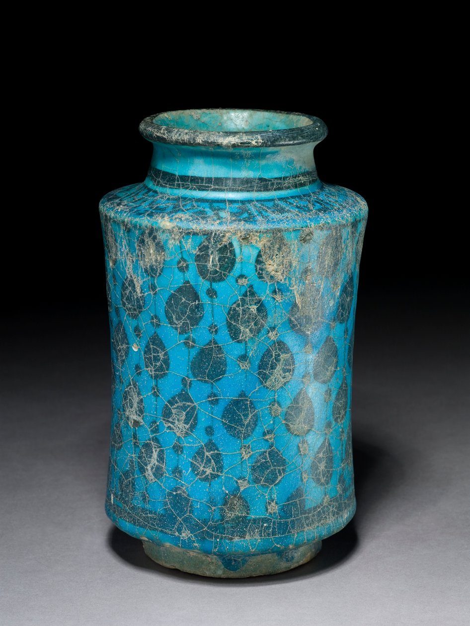 13世紀後半のAlbarello jar（釉薬の下に多色の石膏ペースト） 作： シリアの学校