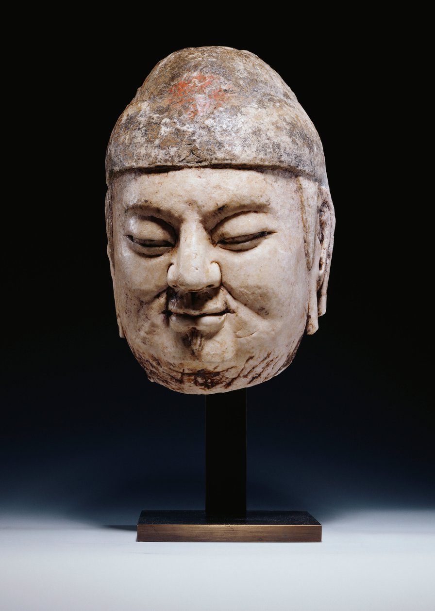 唐王朝以前の役人の大理石の頭、c.618-907