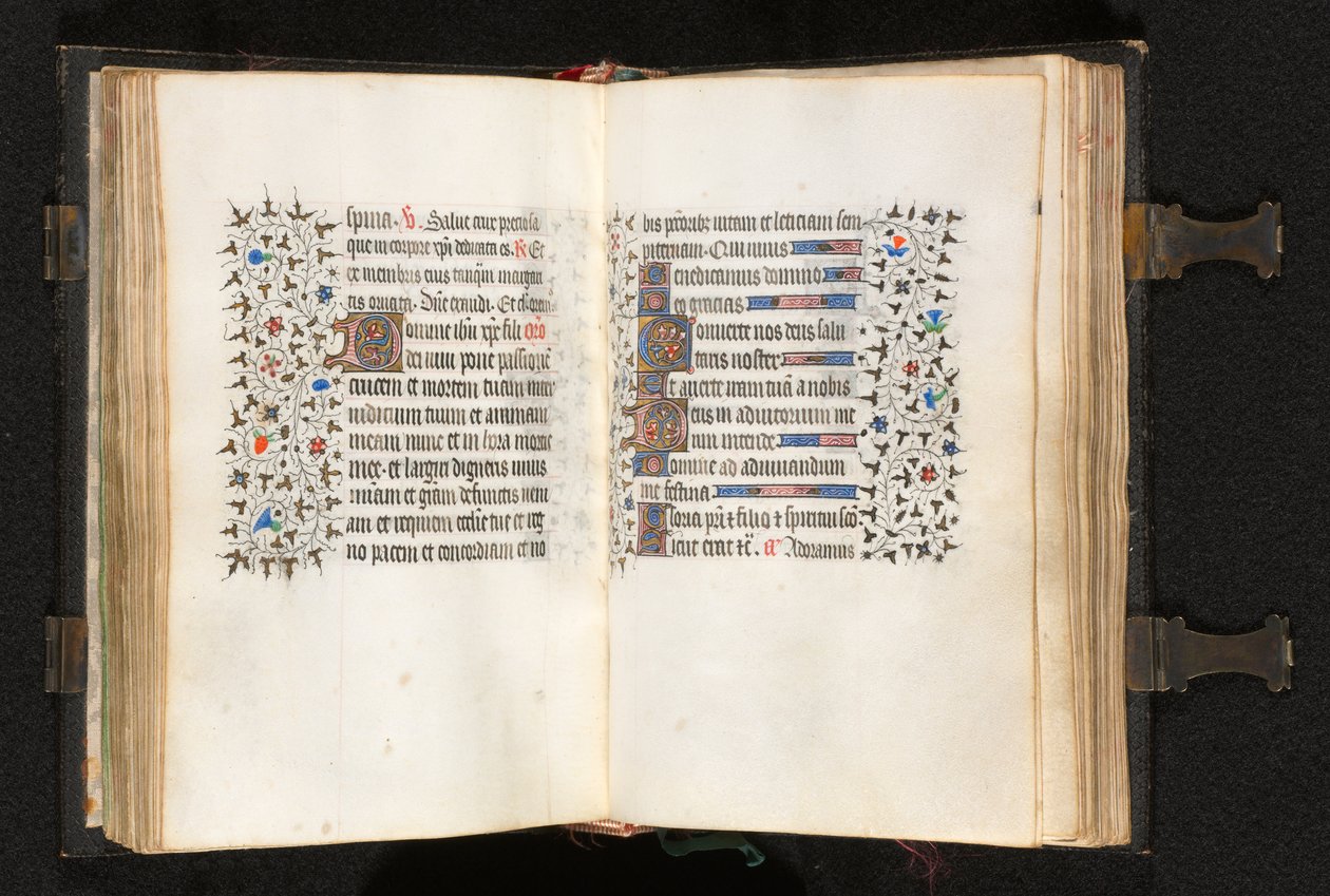 パリの使用時間の本: Fol. 105v、飾り枠付きのイニシャル D、c. 1420年。 作： ベッドフォードマスター