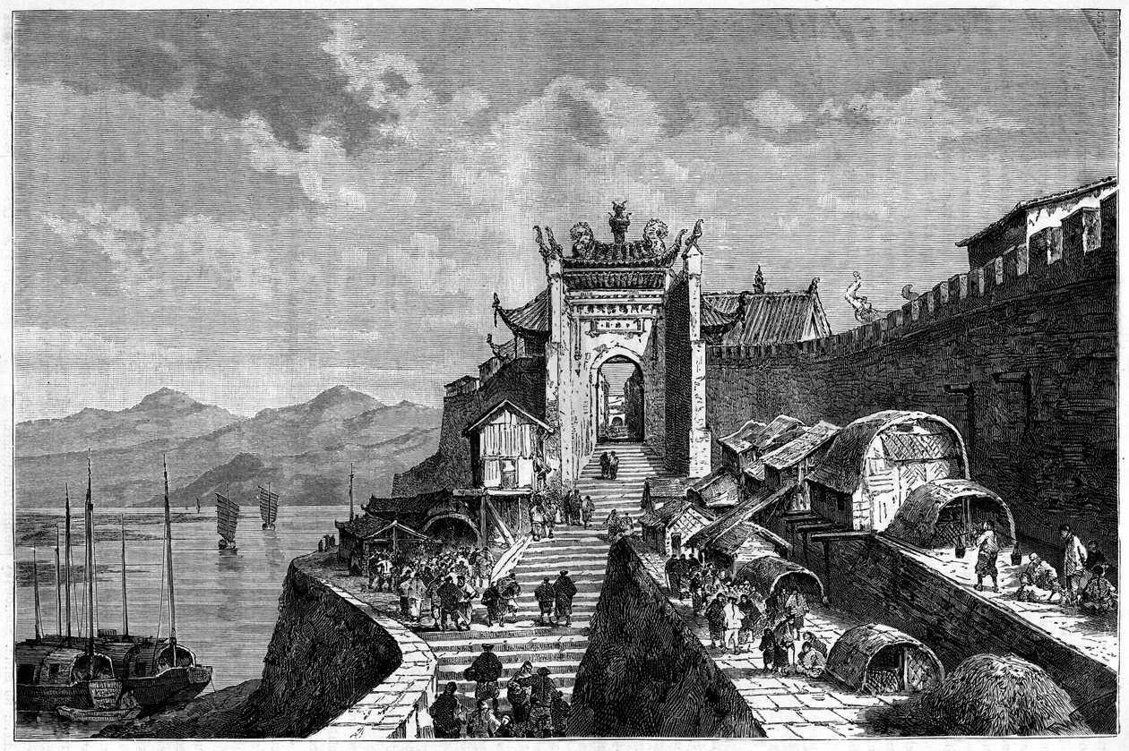 1870-1880年の中国、黄浦江の上海門の眺め。エドゥアール・シャルトン編『Le Tour du Monde, Nouveau journal des Voyages』（パリ）に掲載されたウェーバーの図面に基づくエングレーヴィング。 作： セオドア・ウェバー