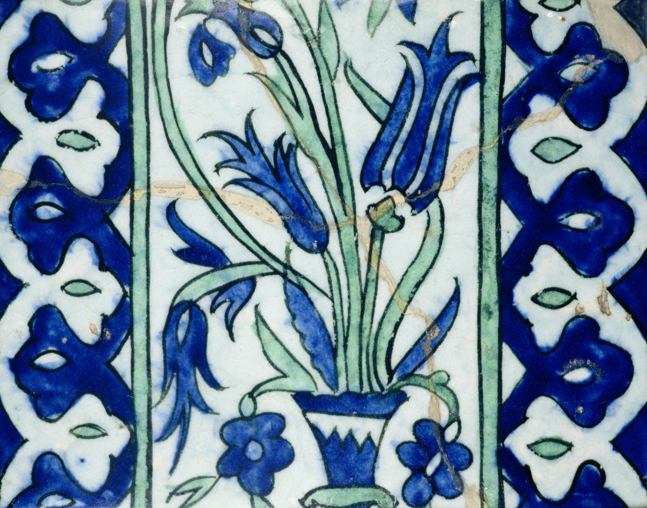 花瓶と縁取りのあるIsnikタイル（色付きの下絵のある陶器） 作： トルコ語学校
