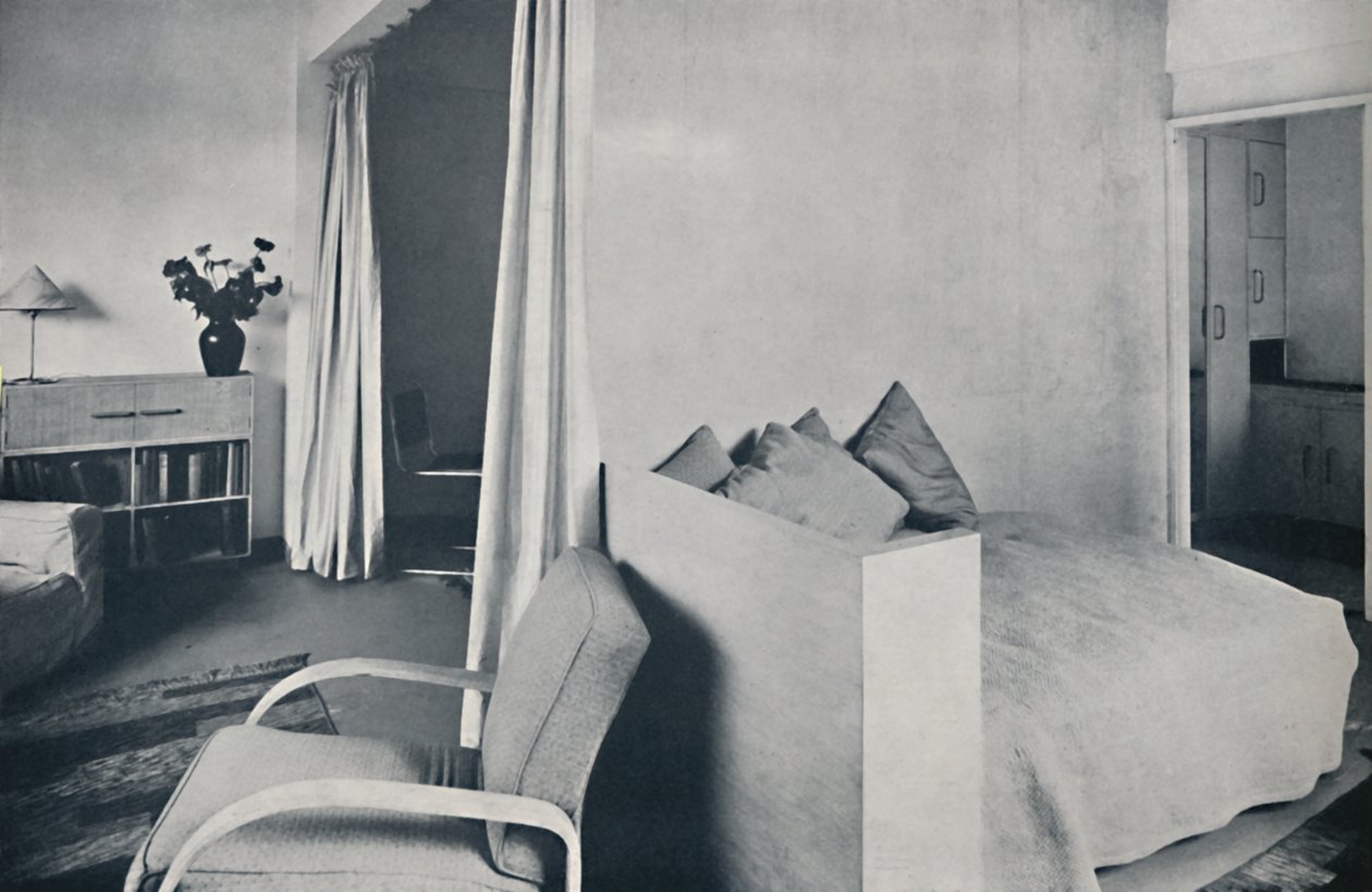 1936年、ロンドンのハムステッドにあるIsokon Lawn Road Flatsのスタジオリビングルーム 作： 不明