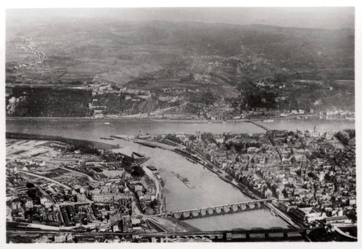 ツェッペリン帝国、1933年からのドイツ、ライン=プランティナート、コブレンツの航空写真 作： 不明