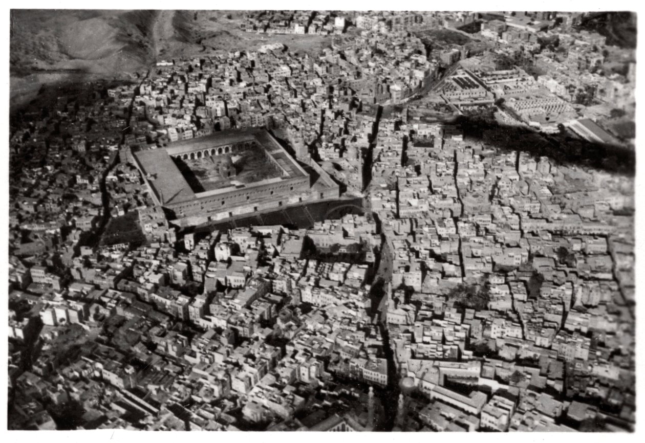 ツェッペリンからのエジプト、オールドカイロの航空写真、1931年1933年 作： 不明