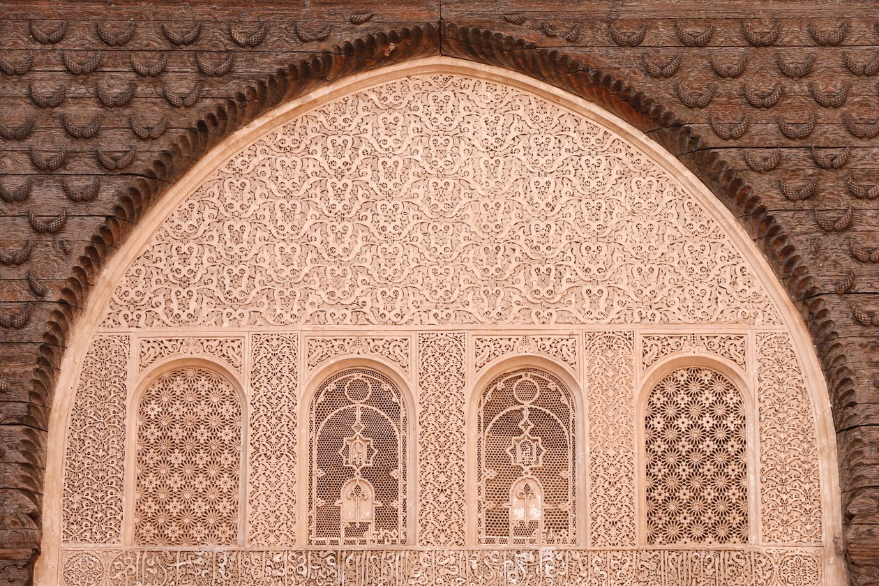 Ben Youssef Medersaはモロッコ最大のMedersaで、元々はAbou el Hassanの下で設立された宗教学校で、モロッコのマラケシュにある。 作： 不明