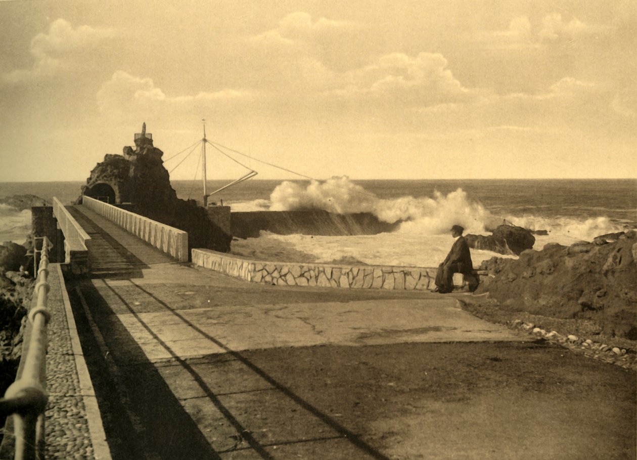 ビアリッツ-Au Rocher de la Vierge、グロスremps、c1930。 作： 不明