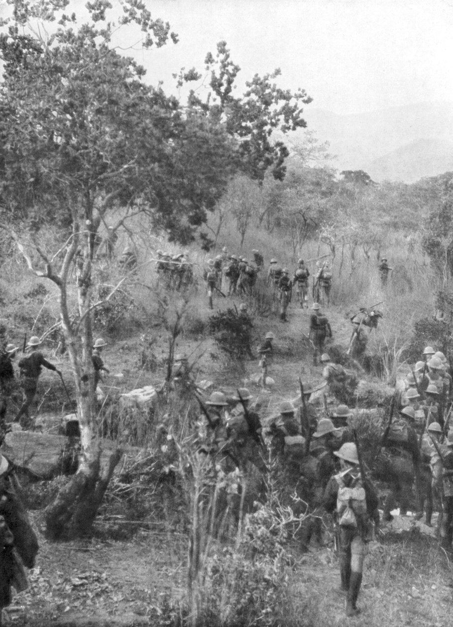 1915年の第一次世界大戦、ドイツの東アフリカの国境にある低木地帯のイギリス軍 作： 不明