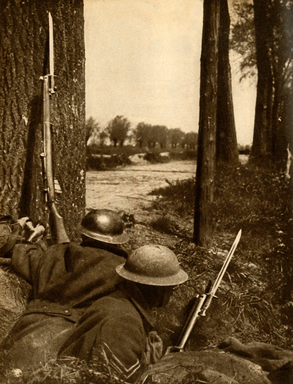 最前線のイギリス軍、フランス、第一次世界大戦、1914-1918、1933年。 作： 不明