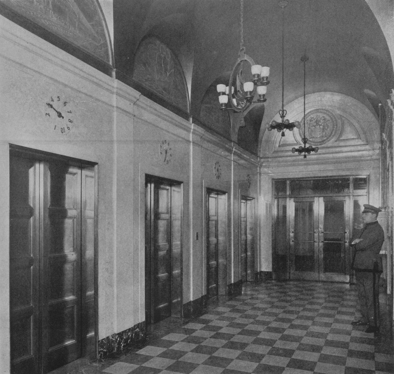 エレベーターロビー、商工会議所の建物、ニューアーク、ニュージャージー州、1924 作： 不明