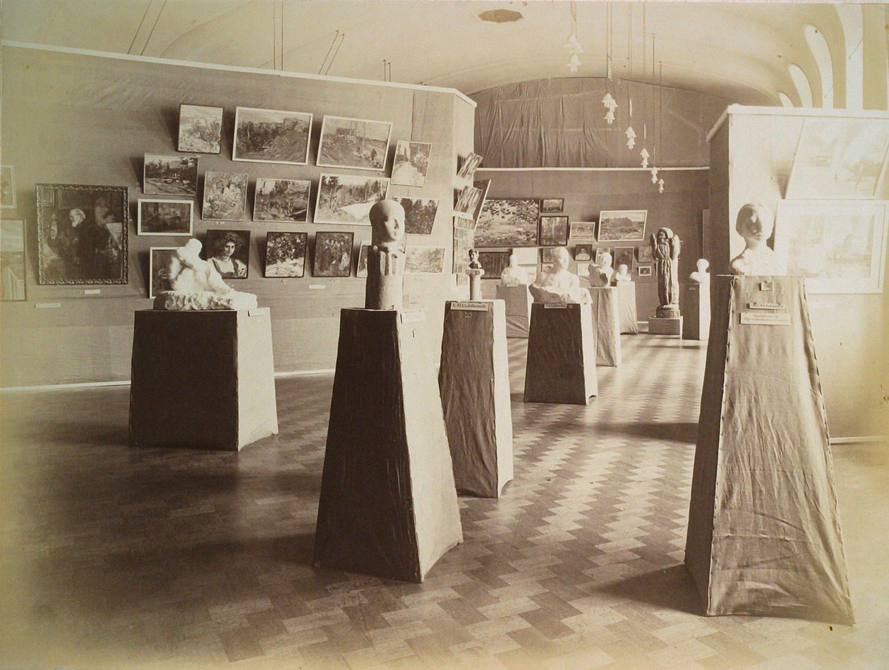 展示ホール、文学と芸術の協会の家、ロシア、1910年代 作： 不明