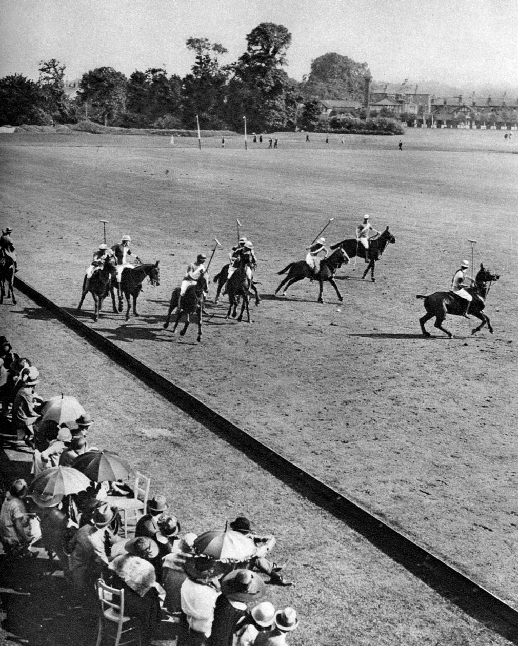 Ranelaghオープンカップの決勝戦、ロンドン、Ranelagh、1926-1927 作： 不明