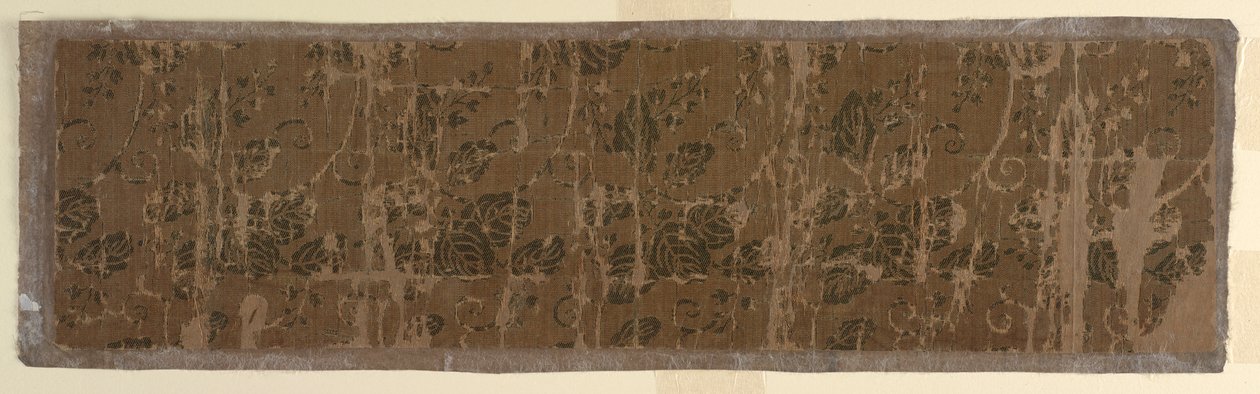 仏衣袈裟の断片、桃山時代または江戸時代、16～17世紀後半。 作： 不明
