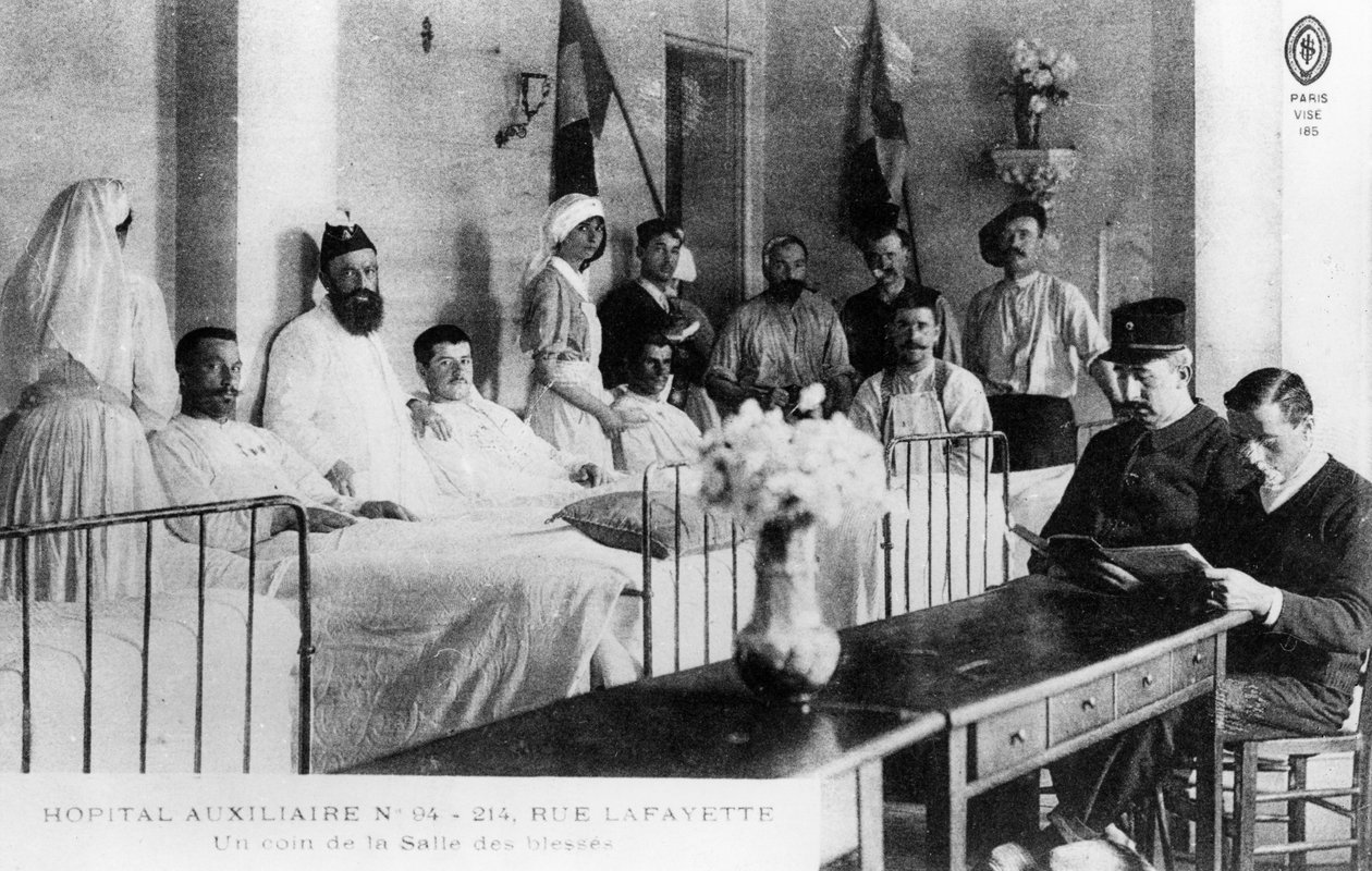 フランスの負傷、病院、パリ、フランス、第一次世界大戦、1914-1918 作： 不明