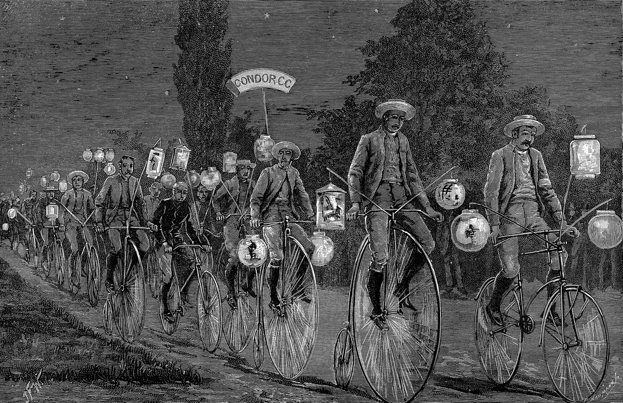 1889年6月1日、エセックスのウッドフォードにあるキャッスルインでの英国のサイクリングクラブの集まり 作： 不明