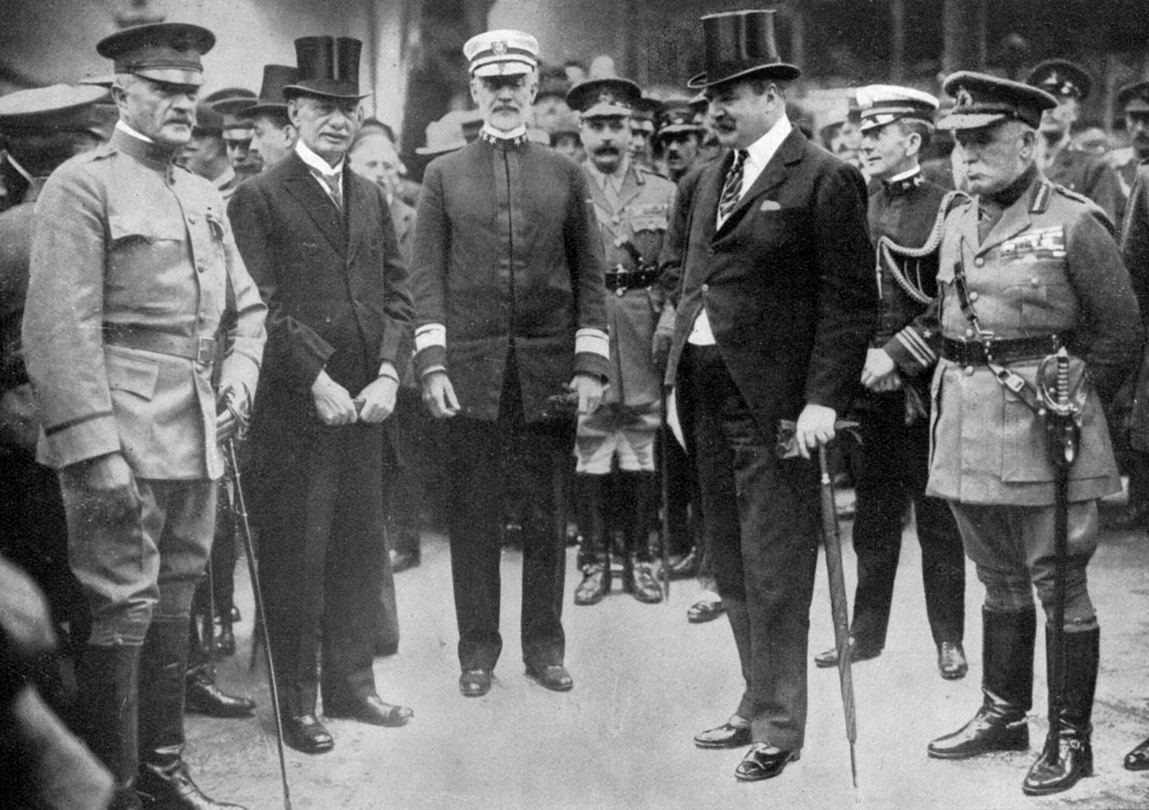 1917年6月8日、リバプールに到着したパーシング将軍、1920年頃 作： 不明
