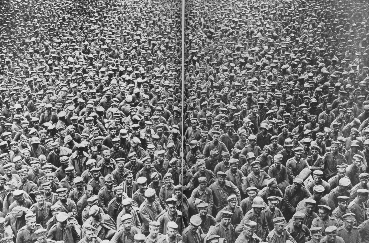 1918年8月21〜22日、フランスのソンムにある第3と第4のイギリス軍によって捕らえられたドイツの囚人 作： 不明