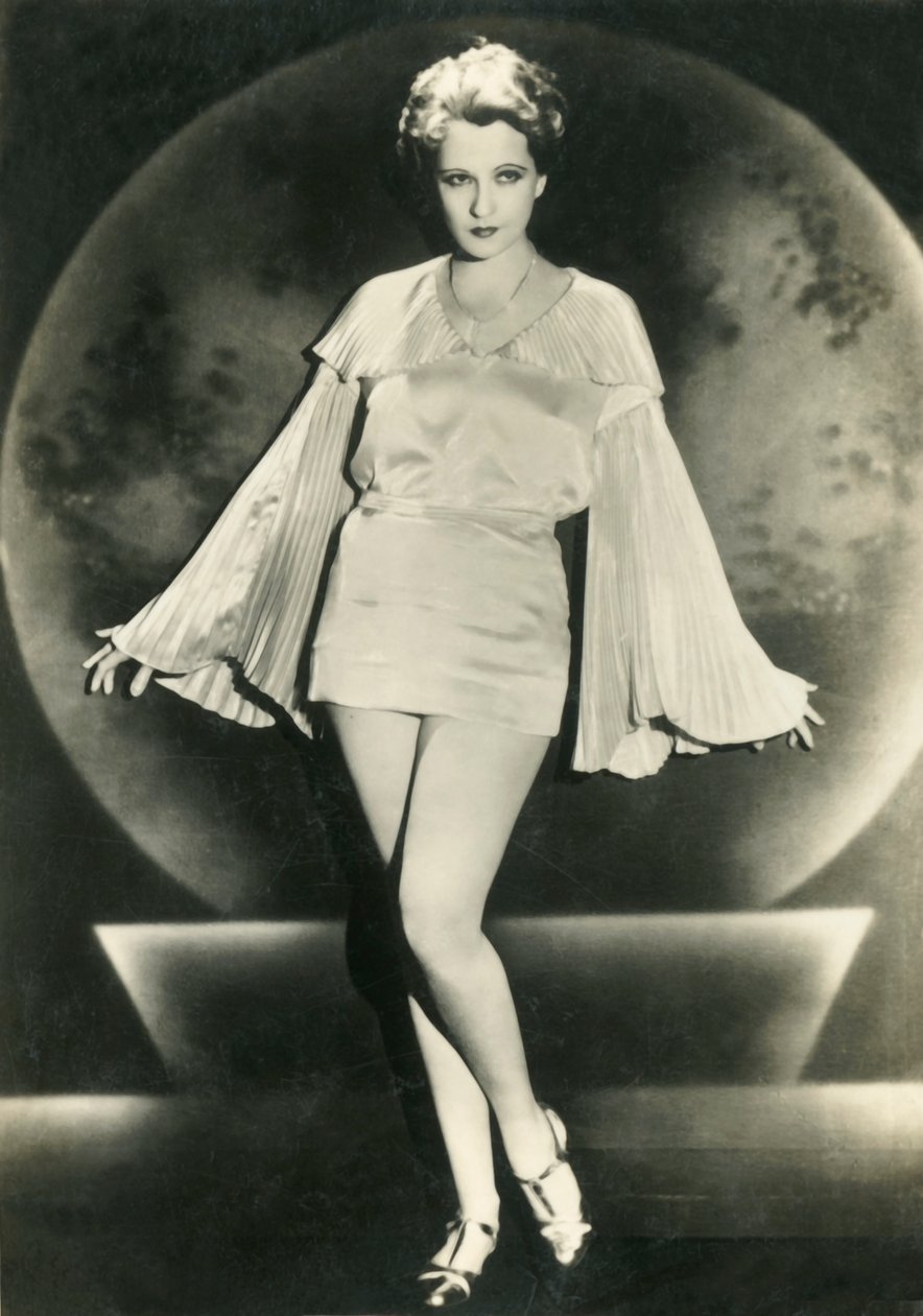 ジュリエットコンプトン、1938年。 作： 不明