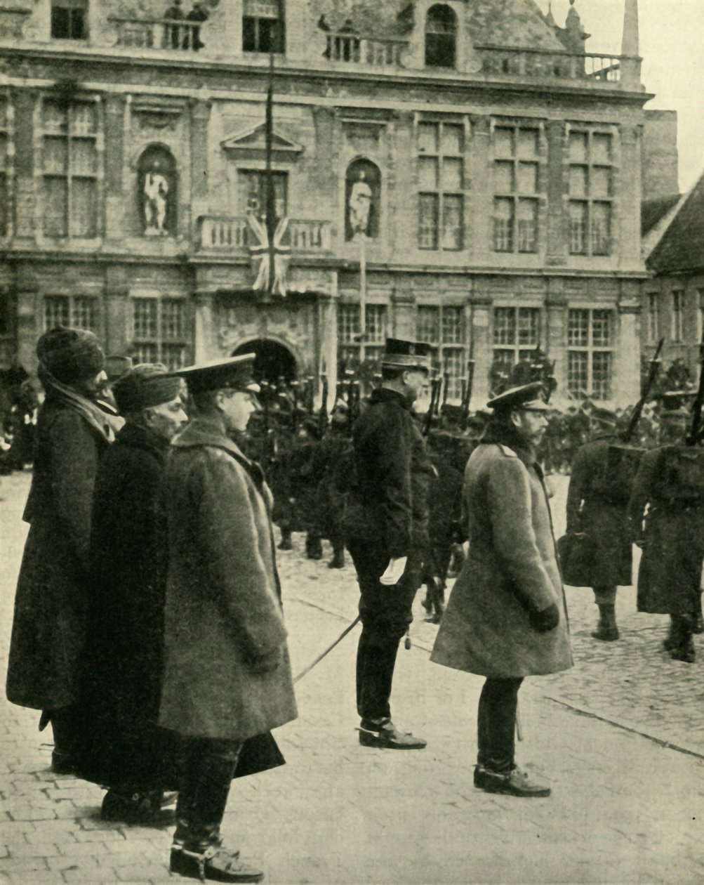 1914年12月4日、1920年、第一次世界大戦、ベルギー、ファーネスでのジョージ5世王。 作： 不明