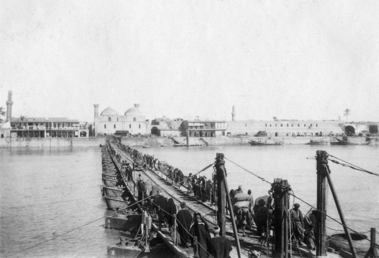 コタボートブリッジ、バグダッド、イラク、1917年から1919年 作： 不明