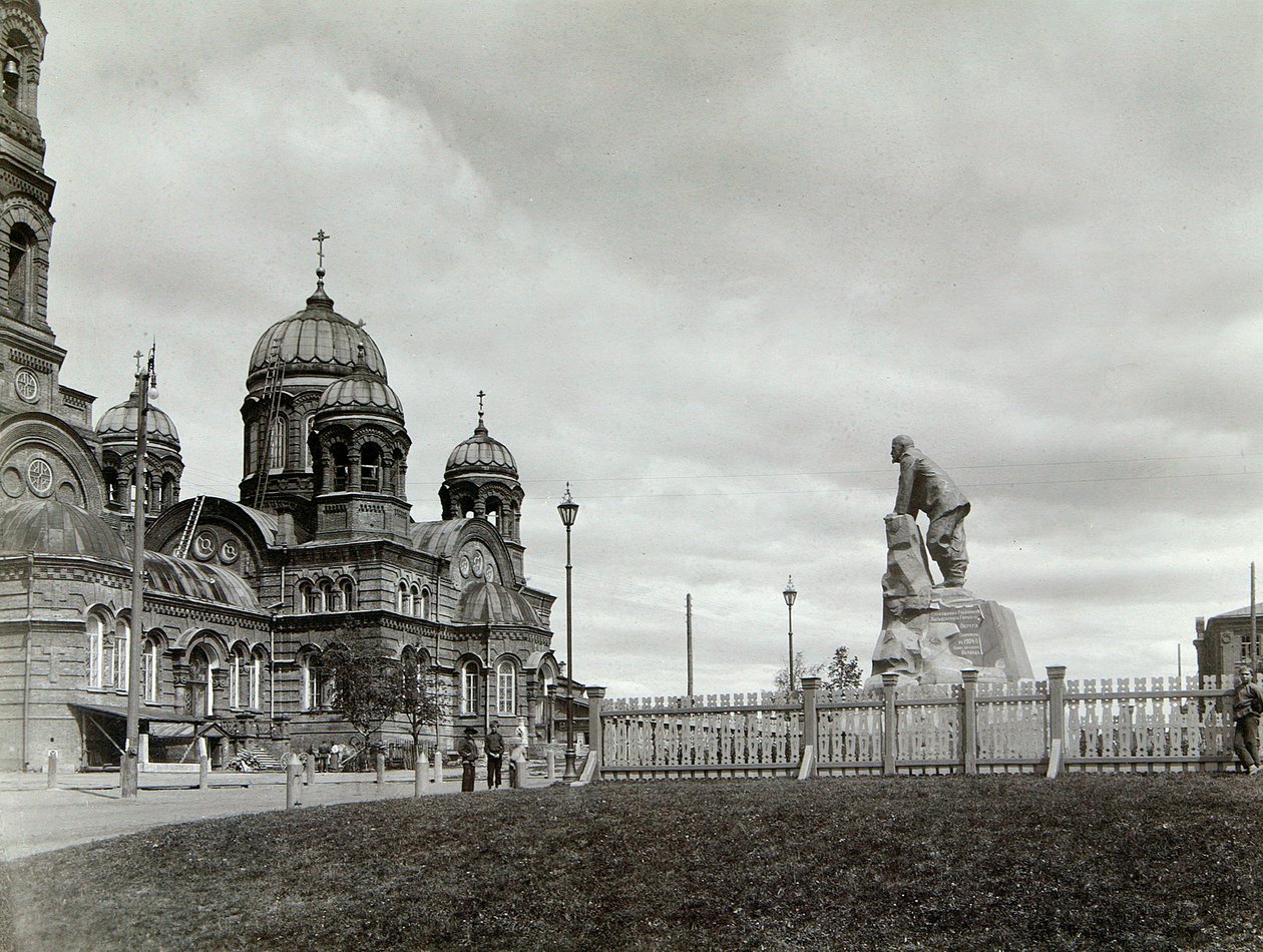 リスバ駅、ロシア、1900年代 作： 不明