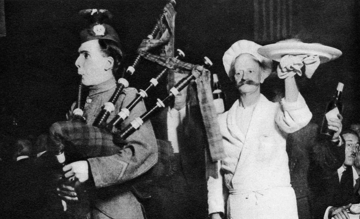 1926〜1927年にロンドンのカレドニアの宴会でのハギスのプレゼンテーション 作： 不明
