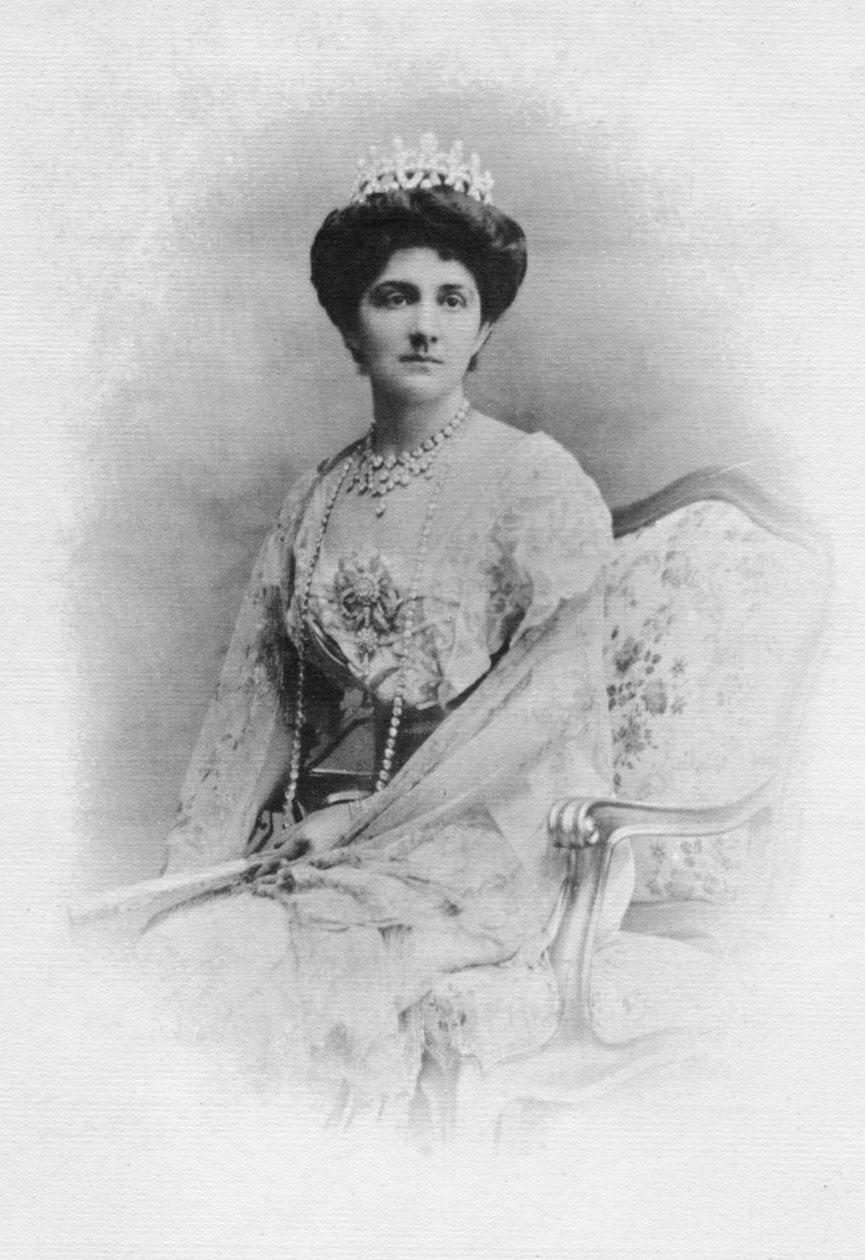 イタリアの女王エレナ1873-1952、1920-1939 作： 不明