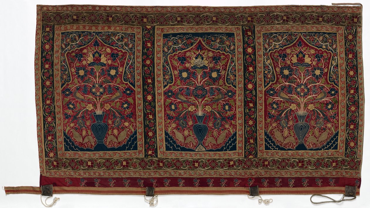 3つのパネルC、1834-1848を備えたムハンマドシャーの壁パネル用に作られたロイヤルラウンドテント。 作： 不明