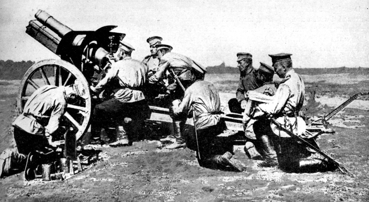 1914年第一次世界大戦、火事でロシアの榴弾砲 作： 不明
