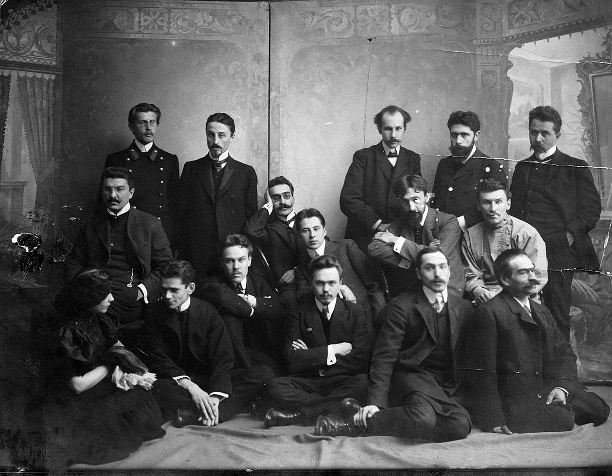 ロシアの作家で詩人のAndrei Belyと象徴作家、1907年 作： 不明
