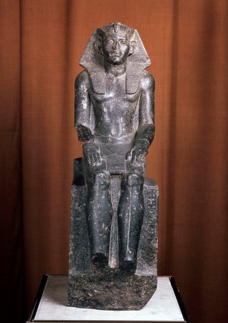 ファラオアメネンハト3世の像、紀元前19世紀 作： 不明