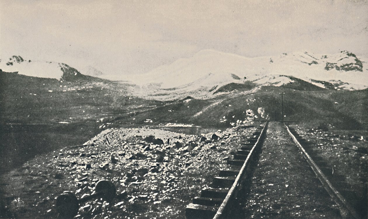 オロヤ鉄道の頂上、1916 作： 不明