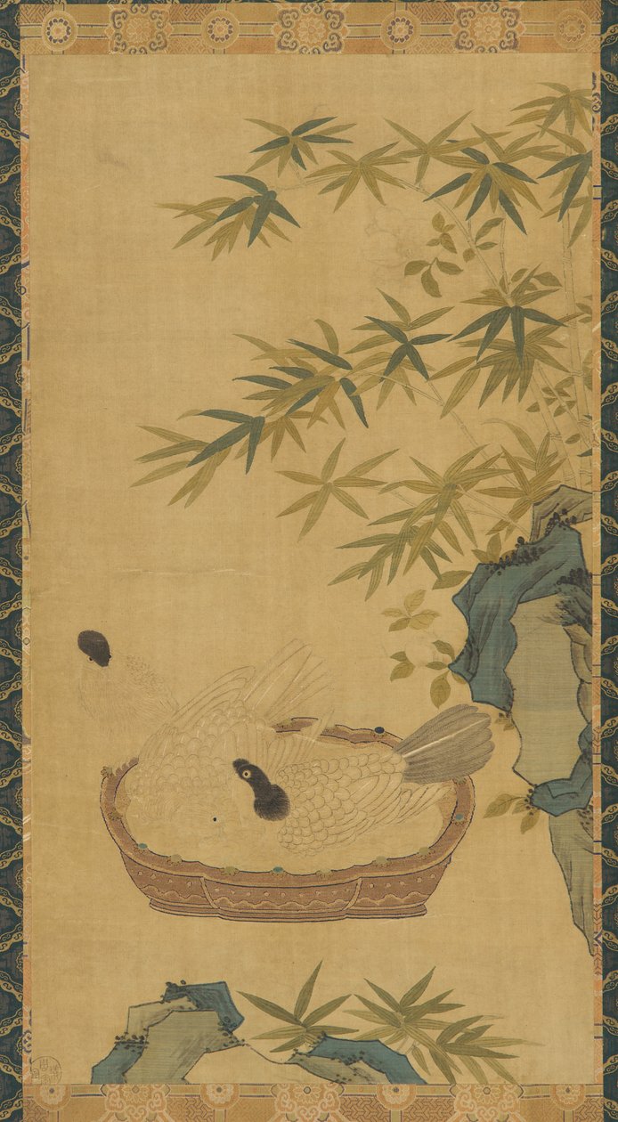 タペストリー：ボウル、岩、竹で水浴びする鳩、おそらく明王朝、1368-1644. 作： 不明