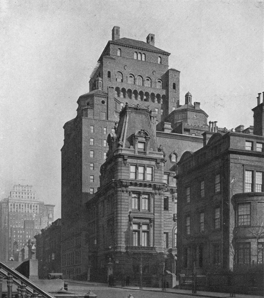 1924年ニューヨーク市、マディソンアベニューからの友愛クラブビルディング 作： 不明