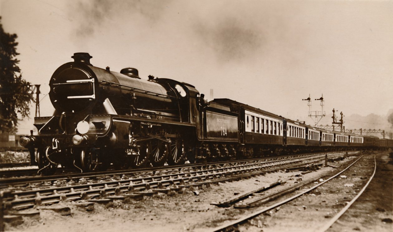 SRドーバーボートトレイン、ガウェイン卿によって運ばれたアーサー王型機関車、c1930。 作： 不明