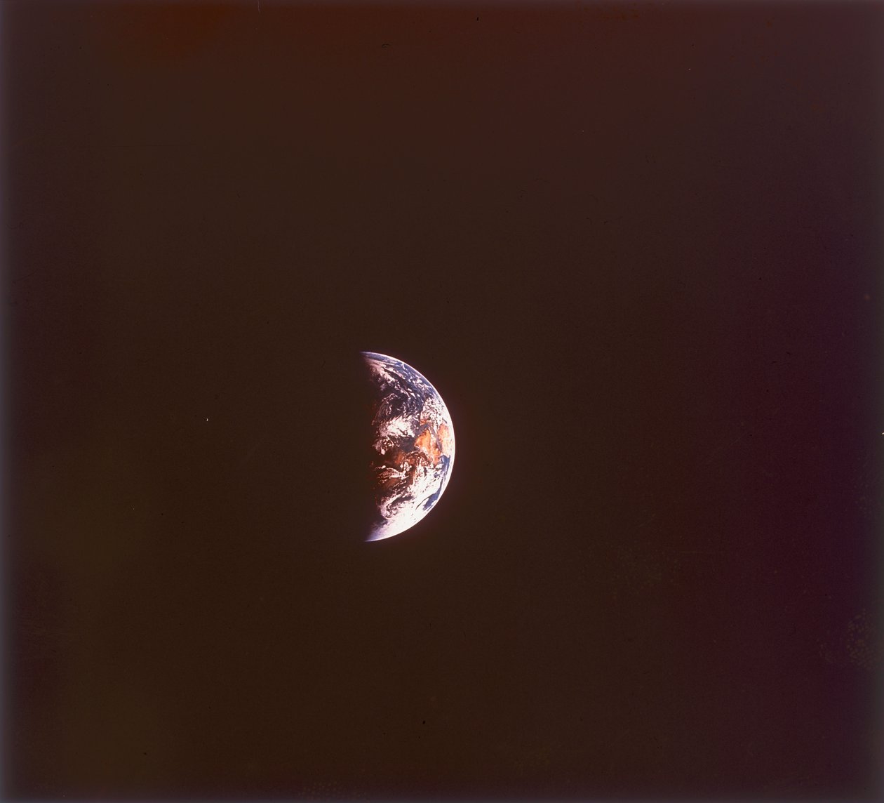 宇宙からの地球、1968 作： 不明
