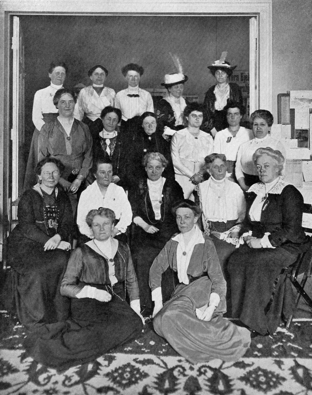 女性参政権労働者の国際集会、1914年、c1920年 作： 不明