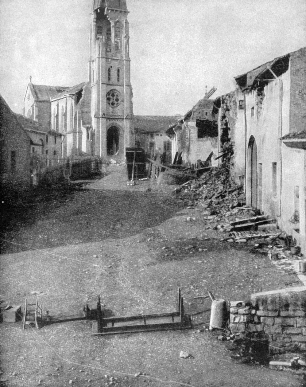 1915年の第一次世界大戦、ロレーヌの村の遺跡 作： 不明